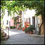 Typique Rue des Treilles à Collioure